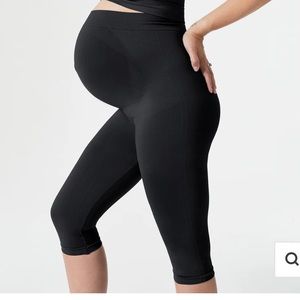 BLANQI Maternity Belly Support Crop Leggings Black Size M